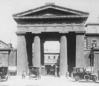 View of Layout Euston Station  . fthumbs/p15