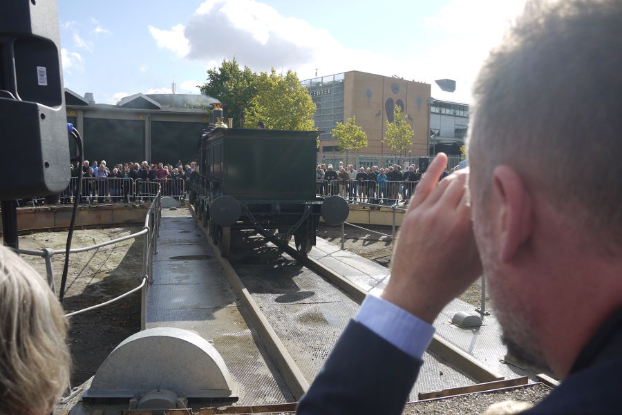 Show image of mystery photo   